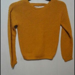 Yellow sweater